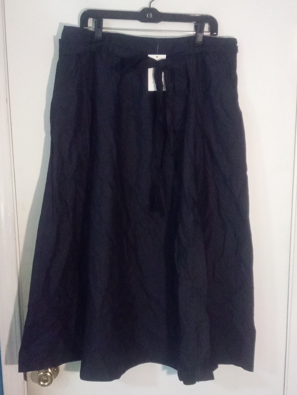 * A New Day Black A-Line Skirt with Waist Tie Belt Large NWT $35 100% Cotton
